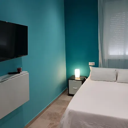 Vivienda Reina Victoria בית הארחה הואלבה